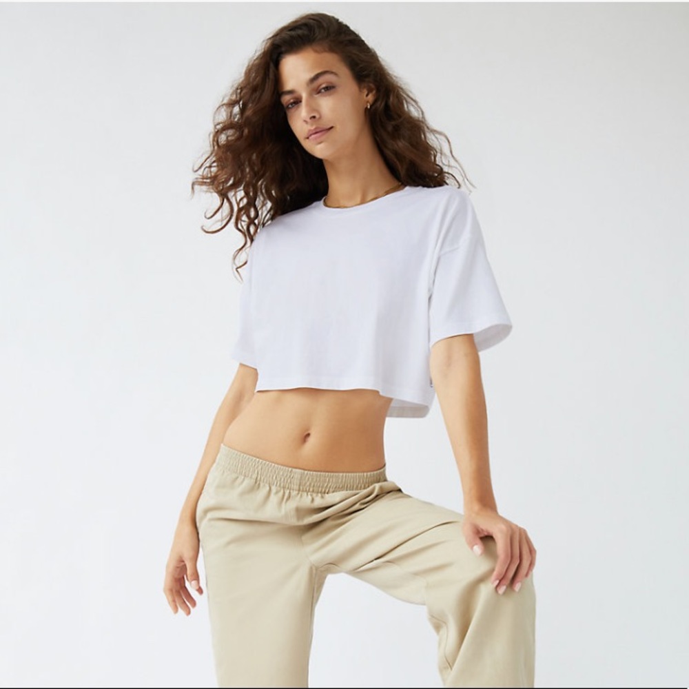 Aritzia TNA Laid Back T-Shirt